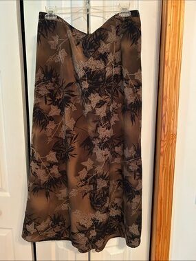 Elegant Brown Floral A-Line Skirt